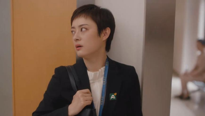4777777现场直播开奖记录67台湾,女警长覃丹突发疾病离世,最新核心解答落实_社交版V3.7