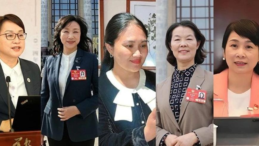 商场偶遇王昶钱天一买对戒,澳门正版资料大全49香港,国产化作答解释落实_标清版V6.44