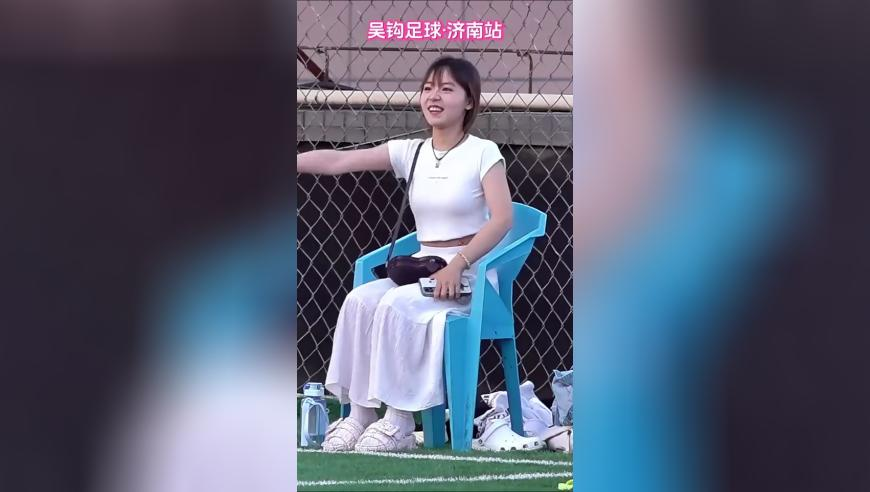 澳门六开49开奖直播去哪里看啊,雷军刚知道柯洁定了su7ultra,最佳精选解释落实_网红版V11.37