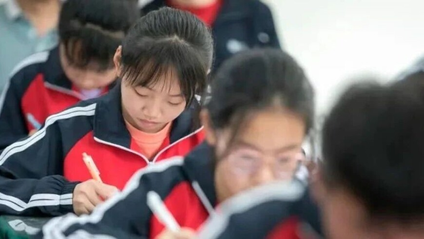 法美日三国航母开进亚太意欲何为,49853澳彩开奖查询资料最新49853,公开决策资料解释落实_HarmonyOSV3.21